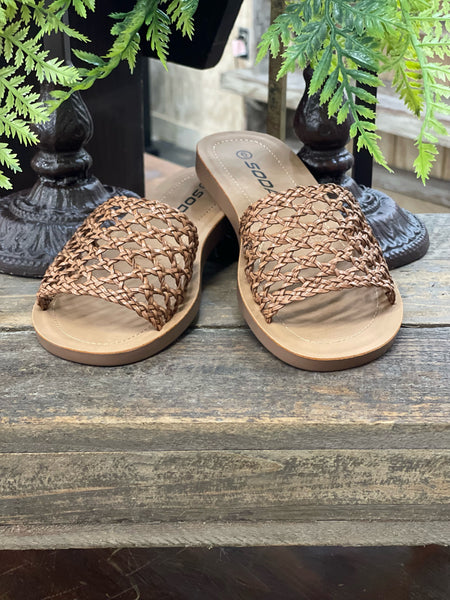 The Juliet Basket Weave Slide