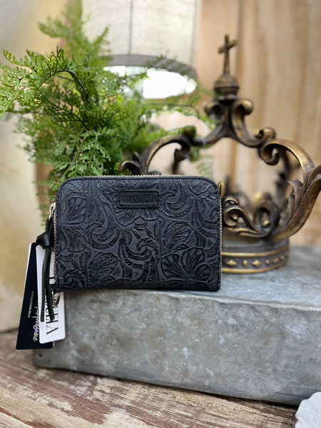 Consuela Zippy Wallet