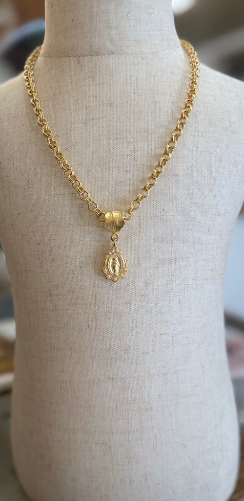 The Oval Mary Medal Pendant Charm Necklace with Pearls