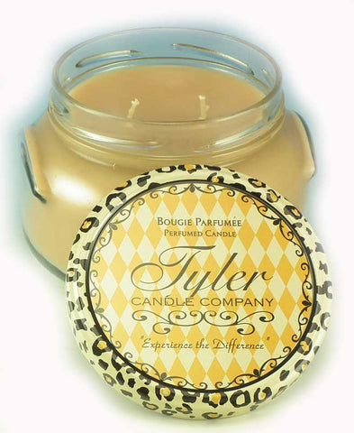 Tyler Cinnabuns Candles