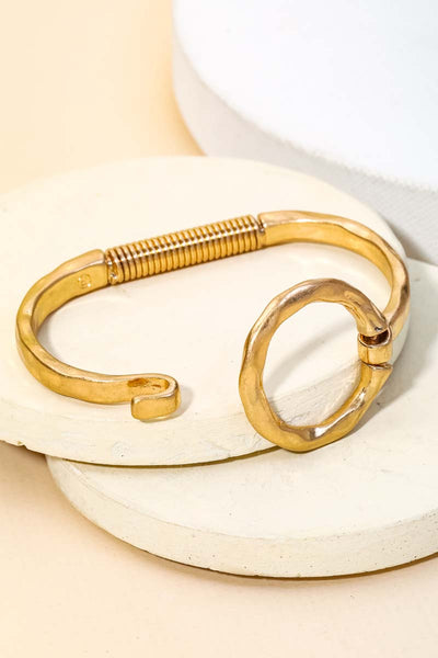 The Hammered Circled Bracelet