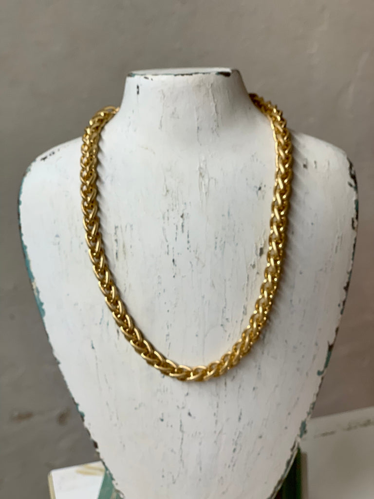 POSH JEWELRY CO. LARGE WHEAT CHAIN NECKLACE